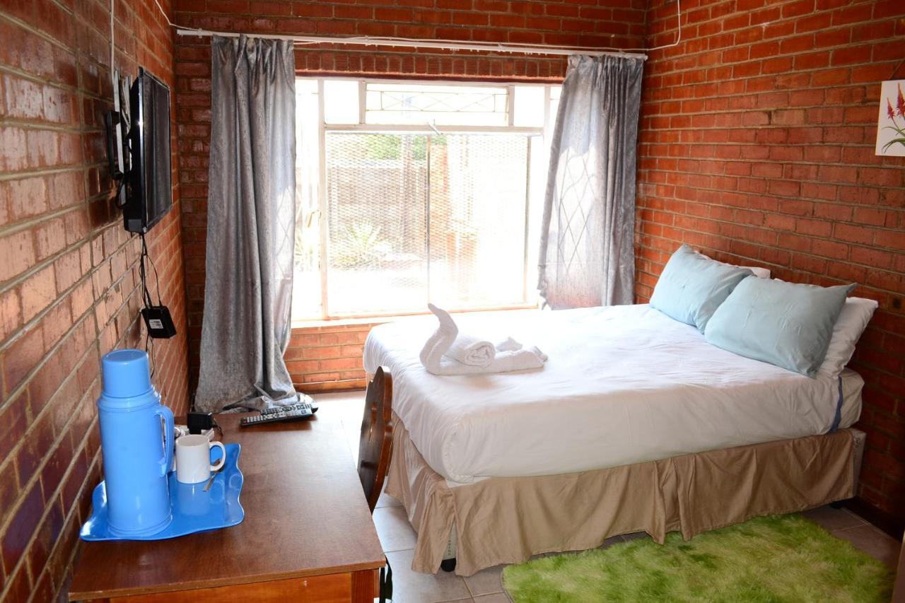 Savanna Bulawayo Esterno foto