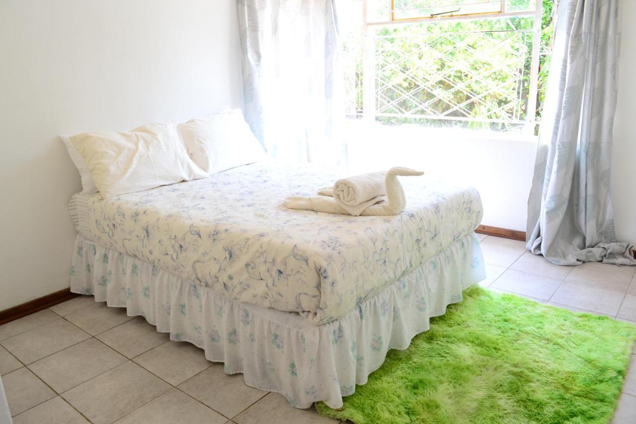 Savanna Bulawayo Esterno foto