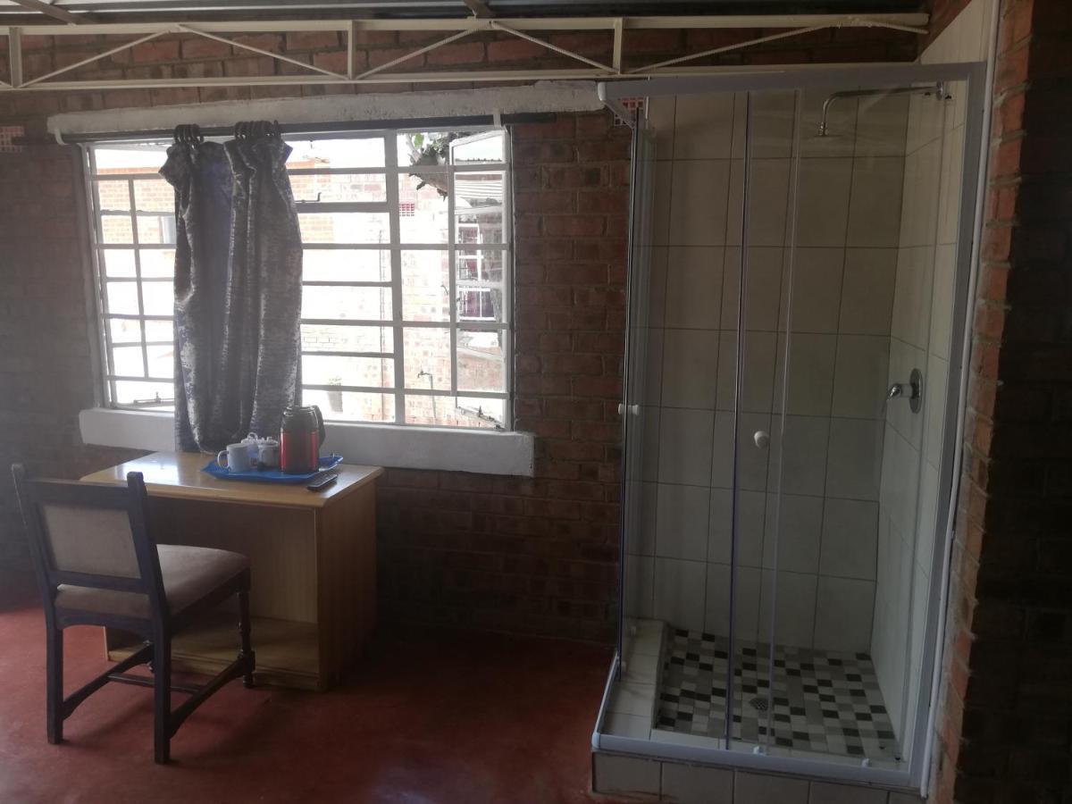 Savanna Bulawayo Esterno foto