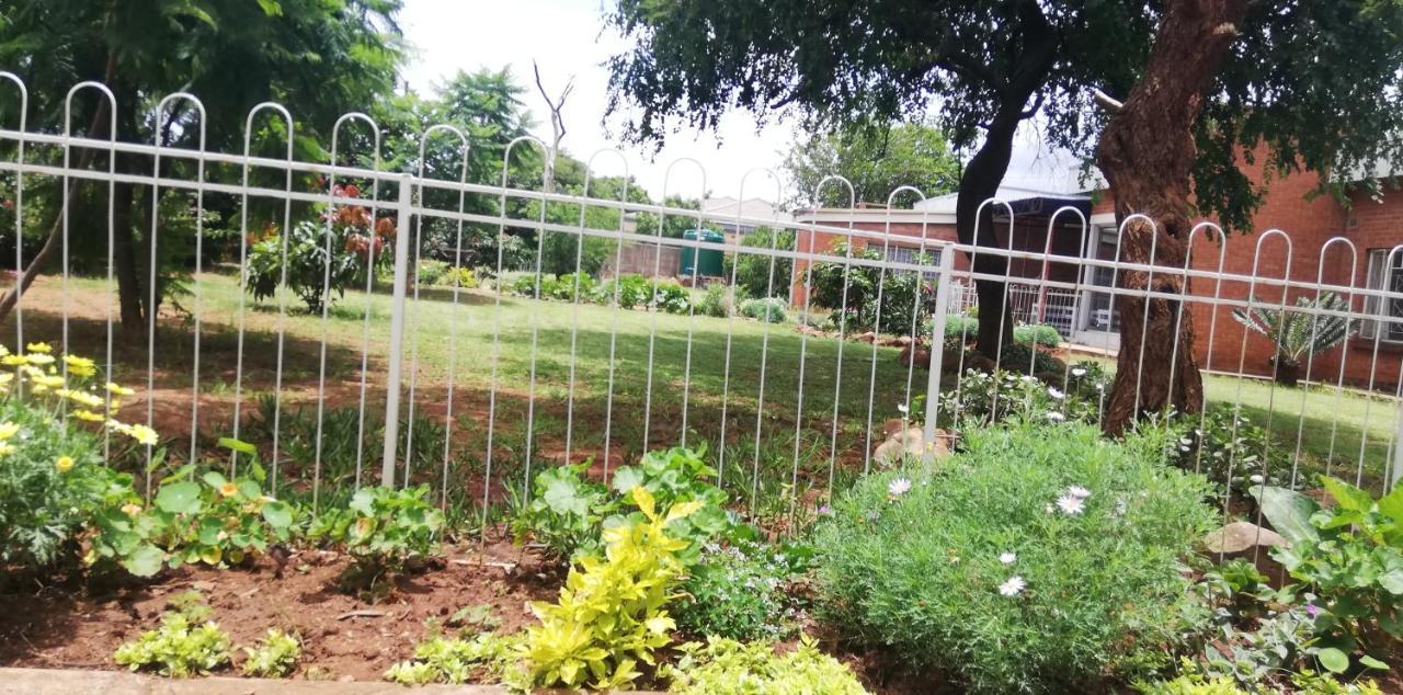 Savanna Bulawayo Esterno foto
