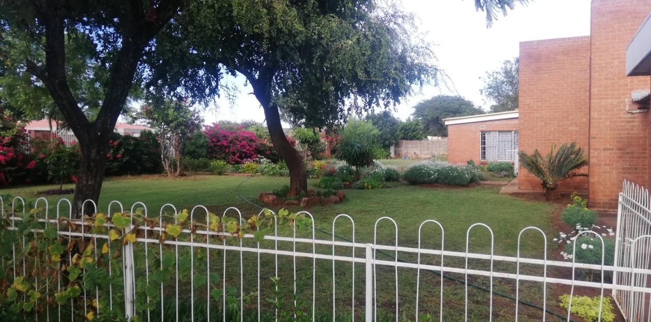 Savanna Bulawayo Esterno foto