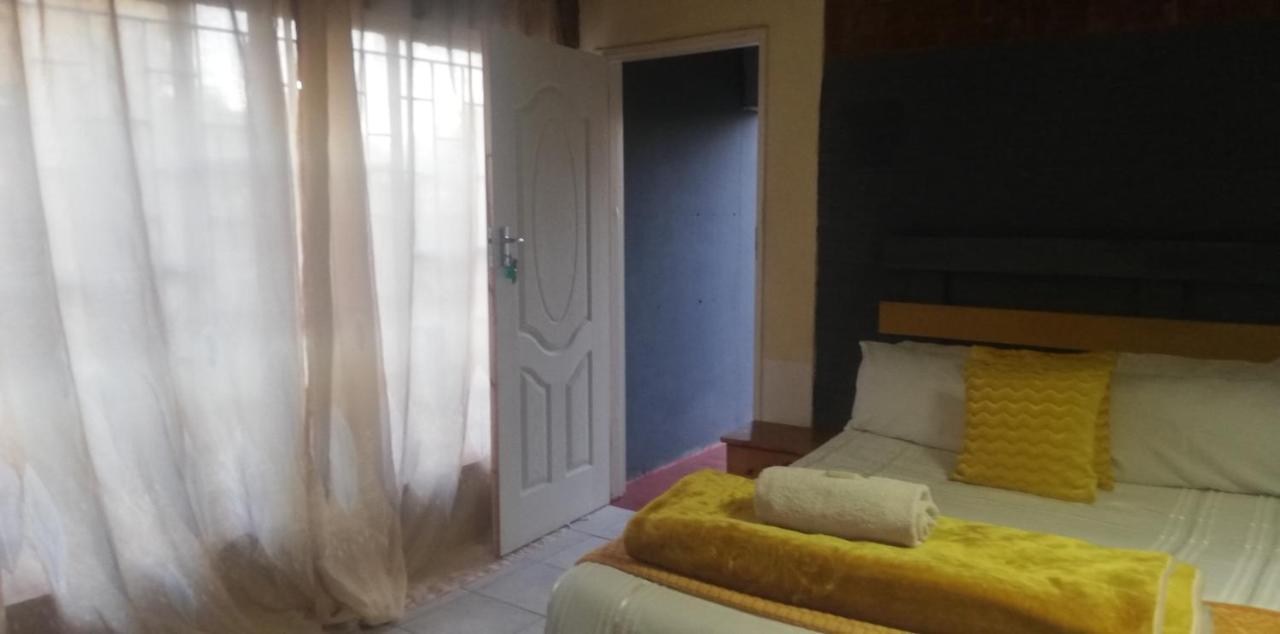 Savanna Bulawayo Esterno foto